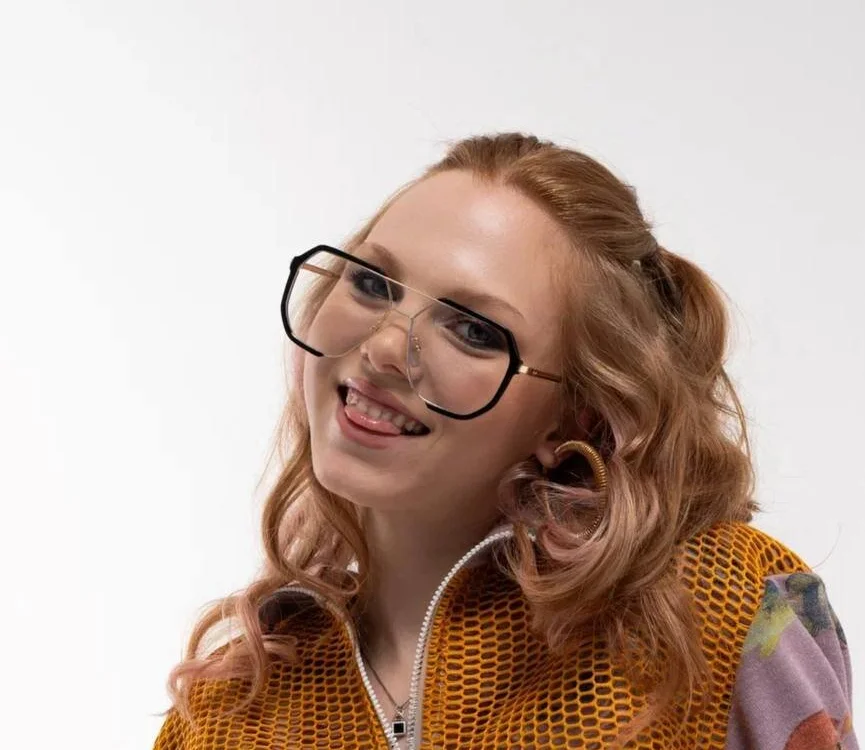 LllaDier's Offline Chat Room