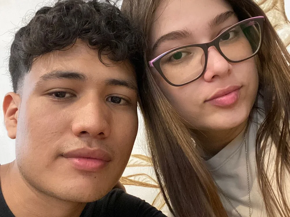 Bilik Sembang Luar Talian Diverse_couple