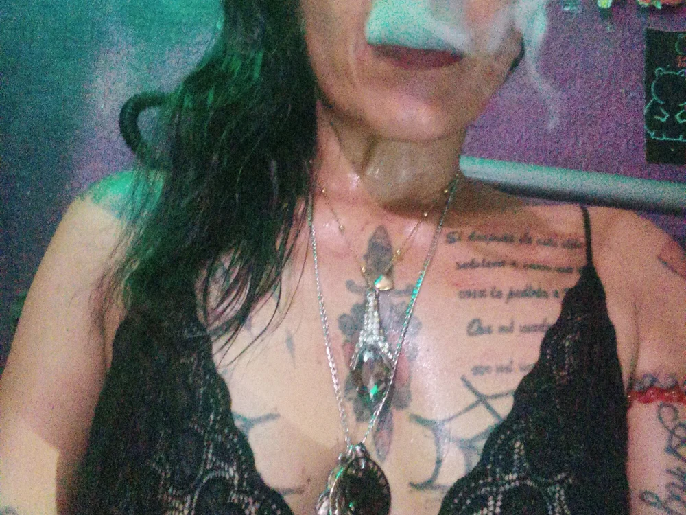 Fabiola9090 offline chatrum
