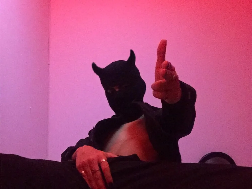 imdavo23n Offline XXX chat