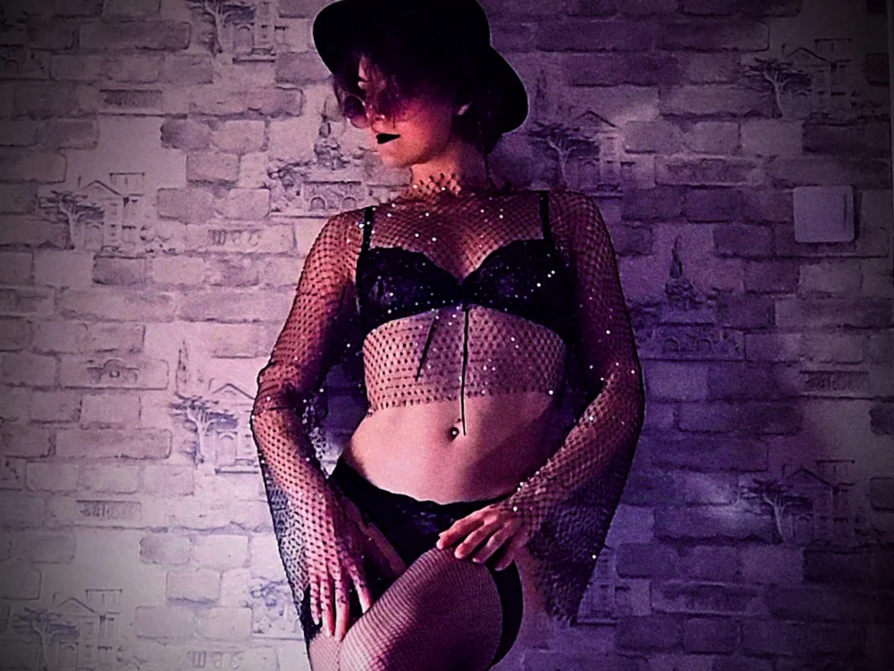 Vera_Pole offline chatrum