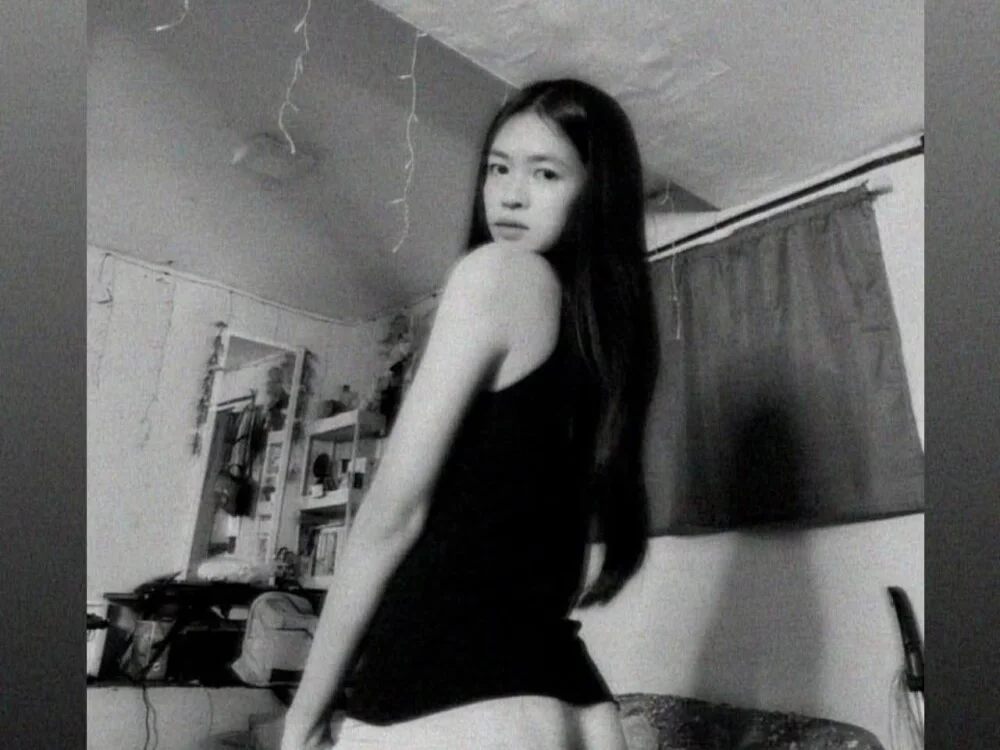 Luna_Moonfang Obrolan XXX Offline