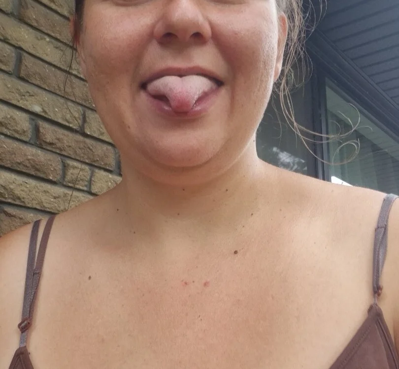 BustyBetty1984