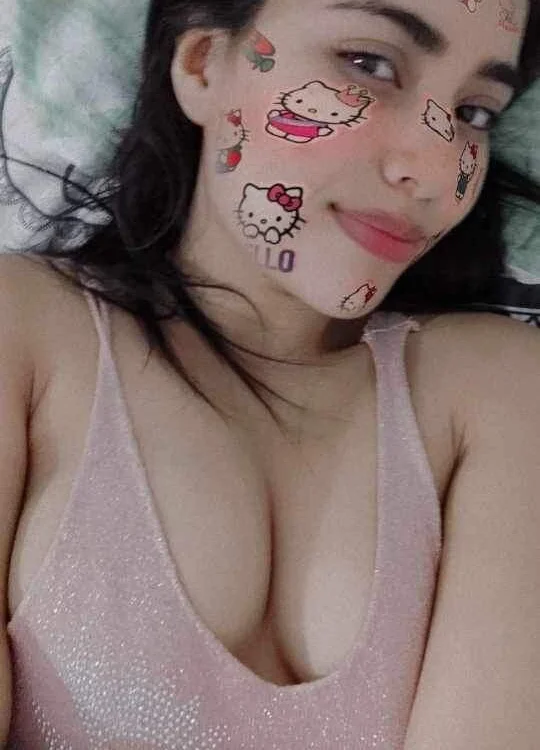 Offline chatovací místnost Canelaa24