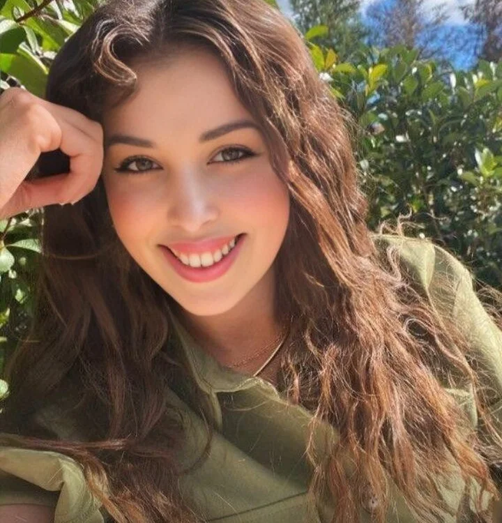 Arwa_ur_bb offline XXX-chatje