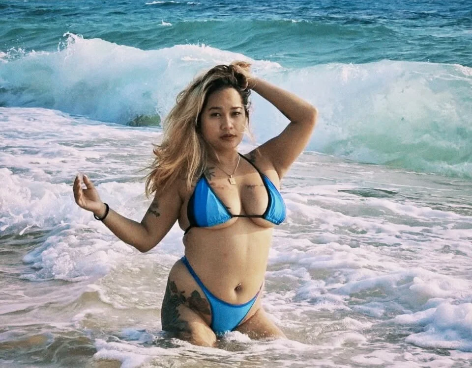 queenmia__ph's Offline XXX Chat