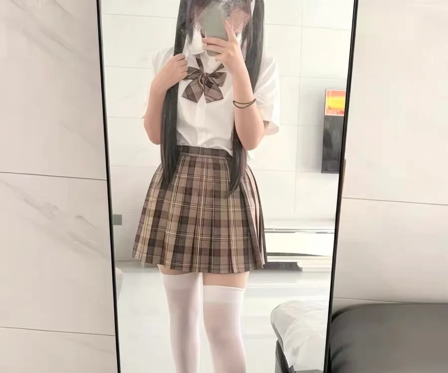 fghvvbb679