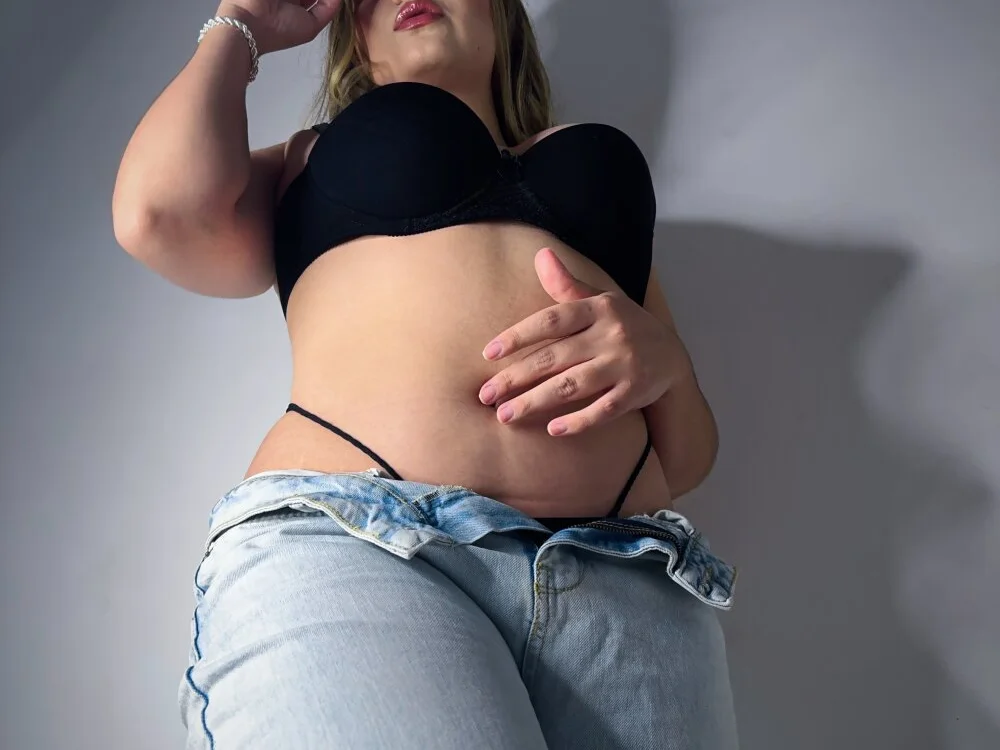 Grecia_21 离线XXX聊天