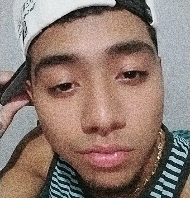 bigGod20 offline XXX-chatje