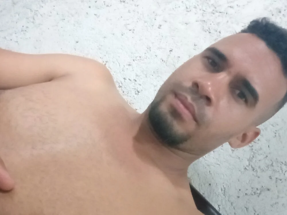 Chat XXX offline de adriel_perez