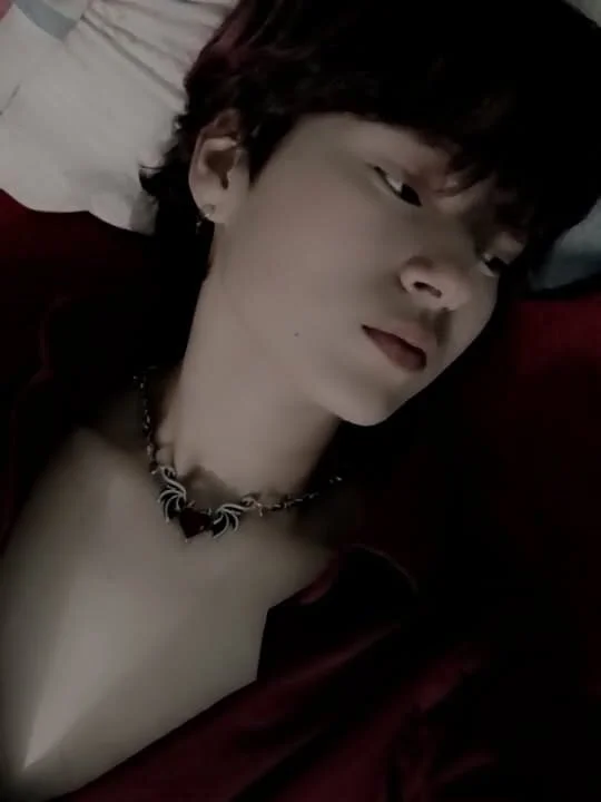 RedHood_1 live XXX chat