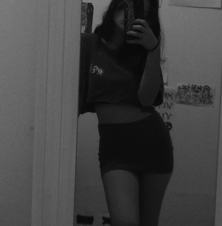 Chhavi_19n Offline XXX chat