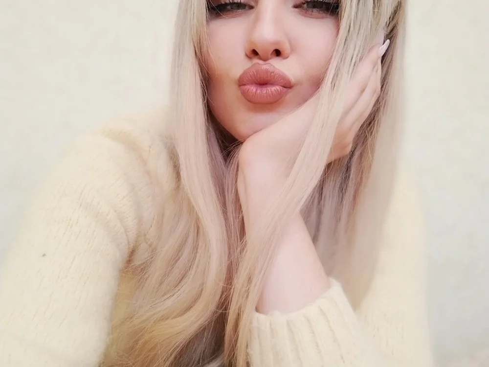 AmilieXnice offline chatrum