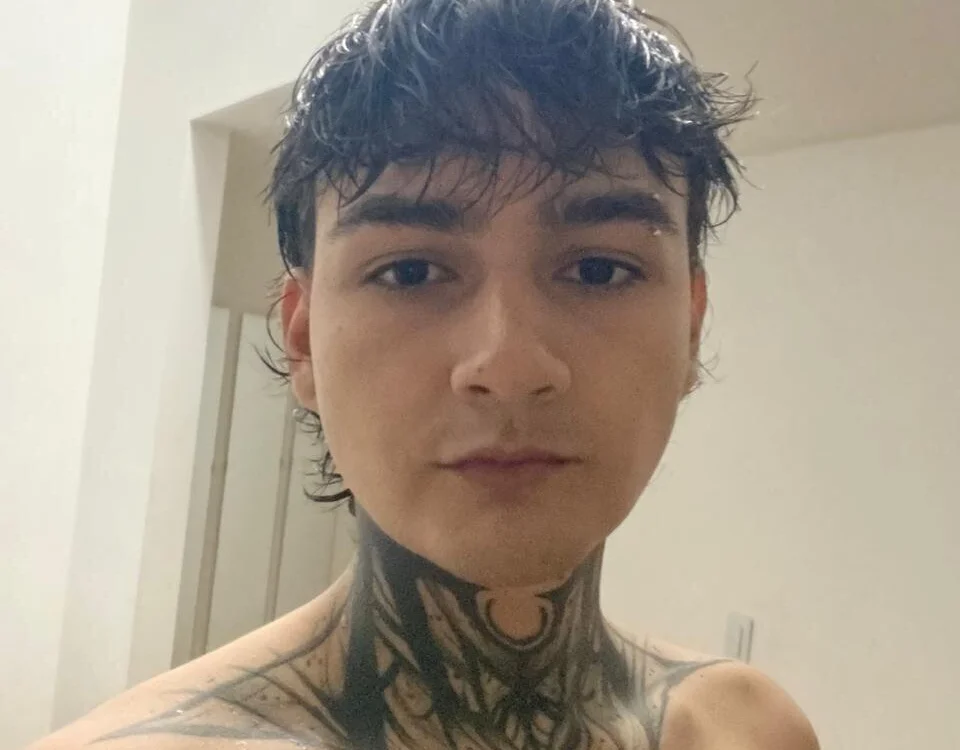 Tao555n Offline XXX chat