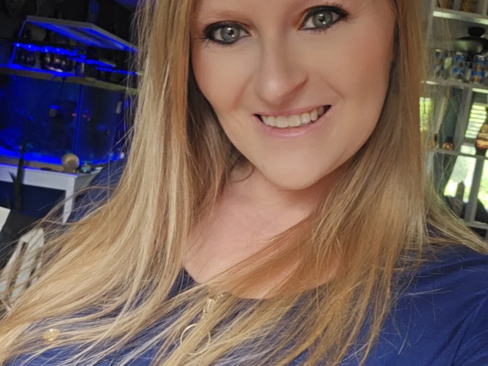 Thesquirtnqueen's Offline XXX Chat