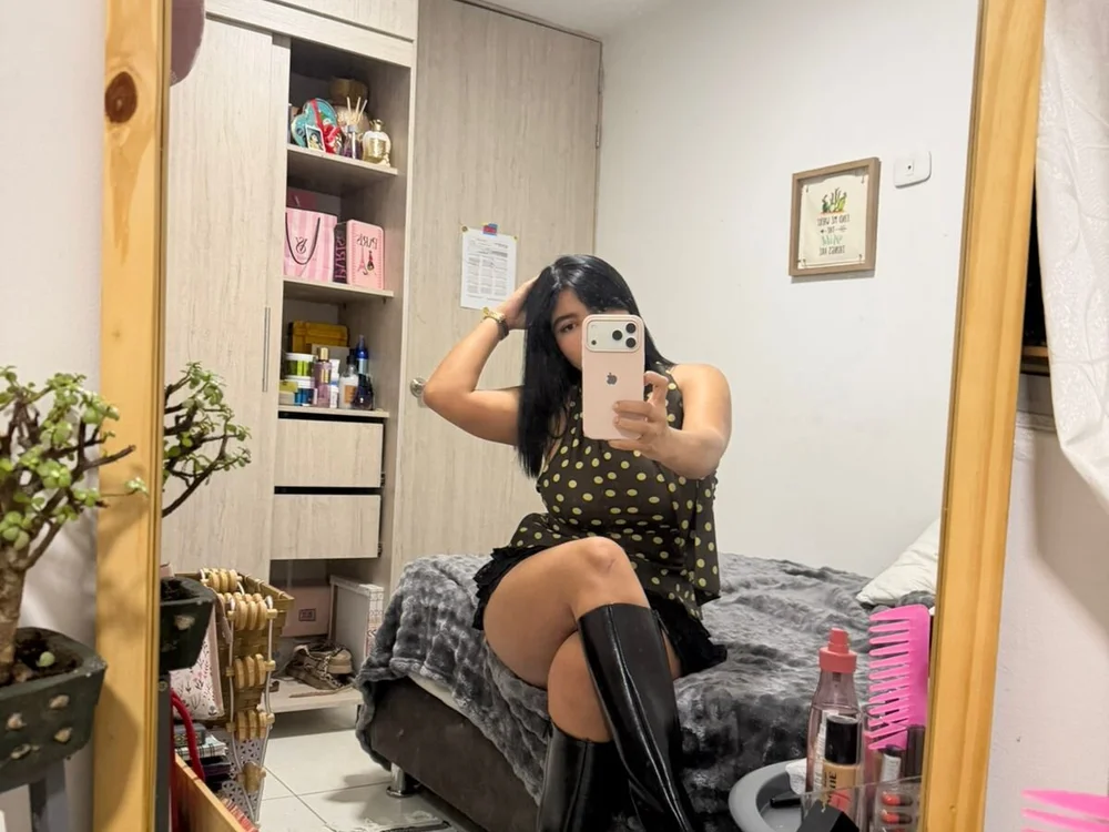 sweet__ero's Offline XXX Chat