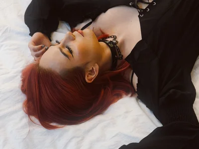 Carolina_Leep Live Cam on StripChat