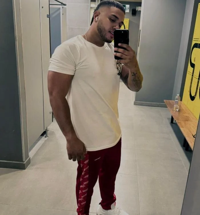 Joshuadanielss Offline XXX Chat