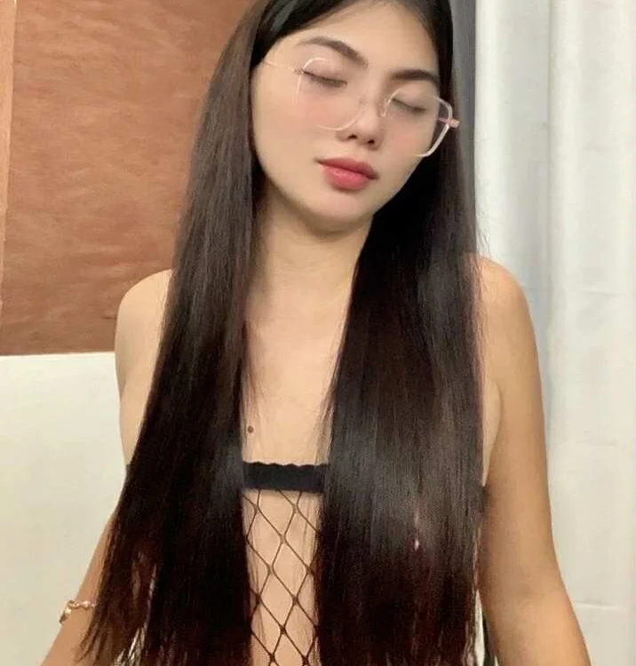 Empress_Velvet offline chatrum