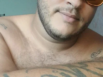 Toymen32 Male Mobile Webcam XXX