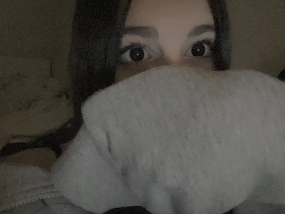Cutie_kitte's Offline Chat Room