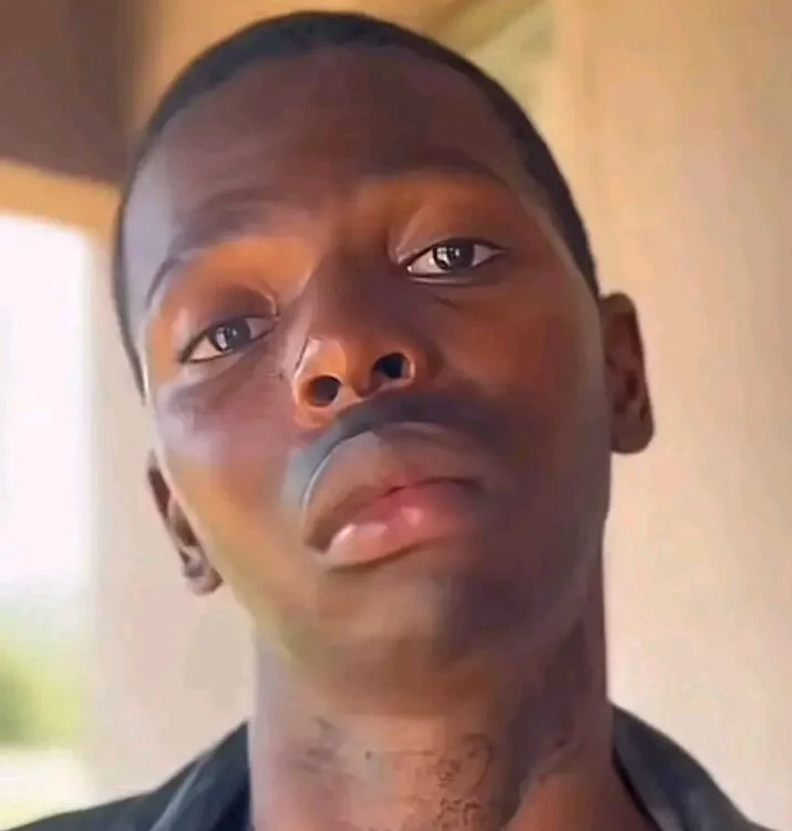 دردشة Micheal55by الجنسية دون اتصال