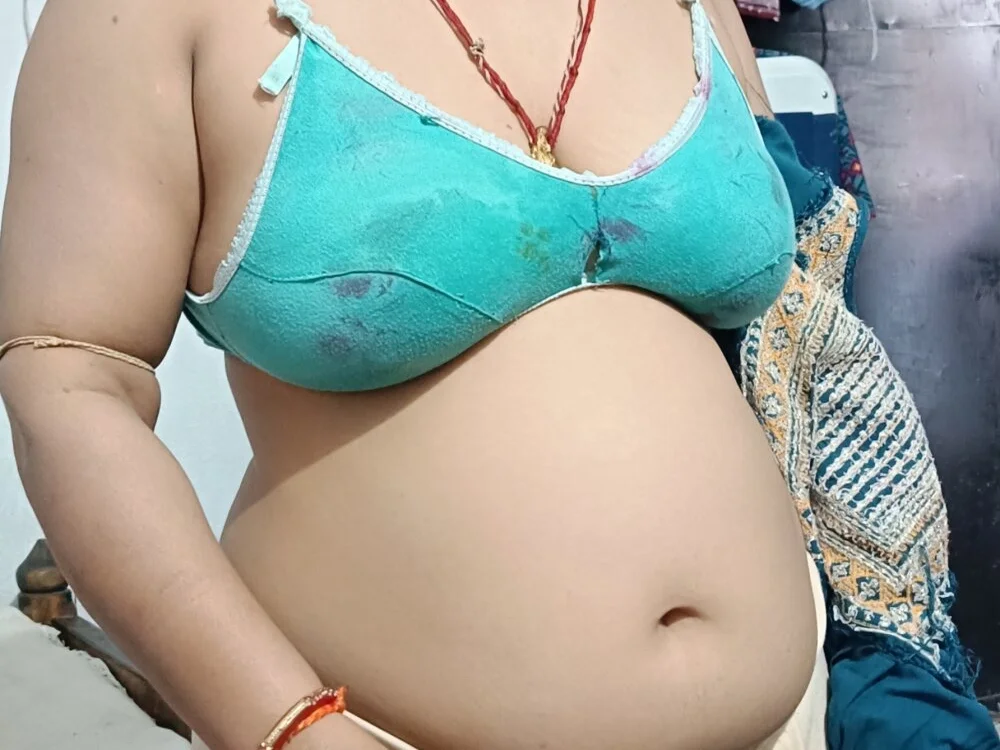 DesiCouple9938's Offline XXX Chat