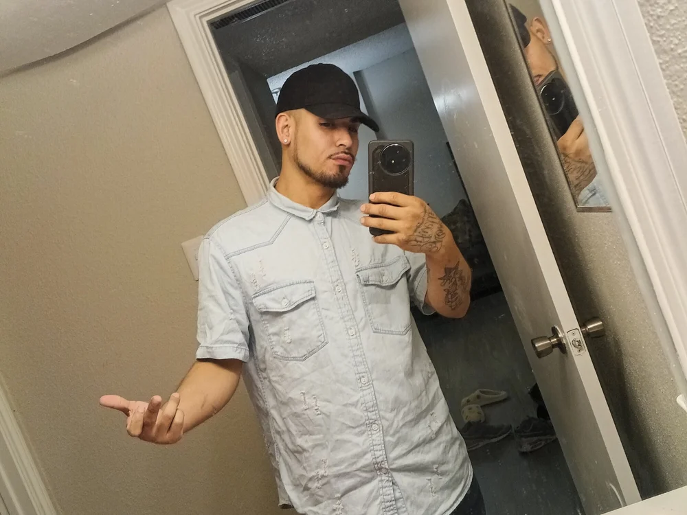 แชท XXX ออฟไลน์ของ Steventorres4958