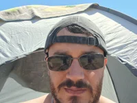 IssuedLuminism's webcam live show