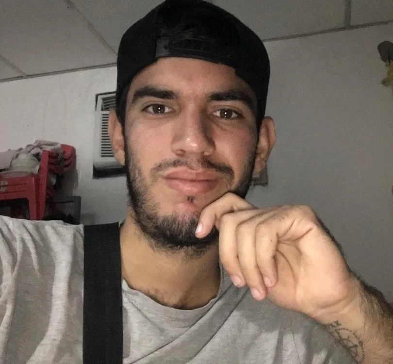 Will_Blass' Offline Chat Room
