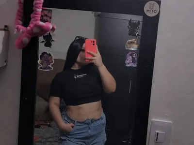 Miaa_monroyy - Girl 