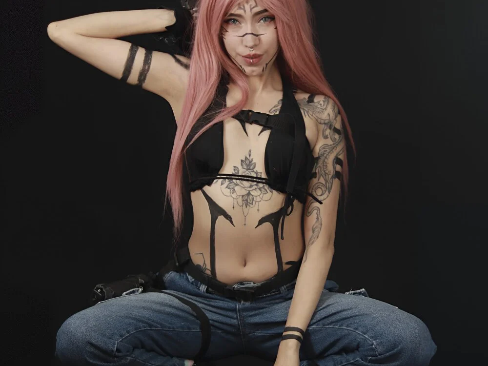 Oliviamonroex18 Adlı Modelin Çevrimdışı XXX Sohbeti