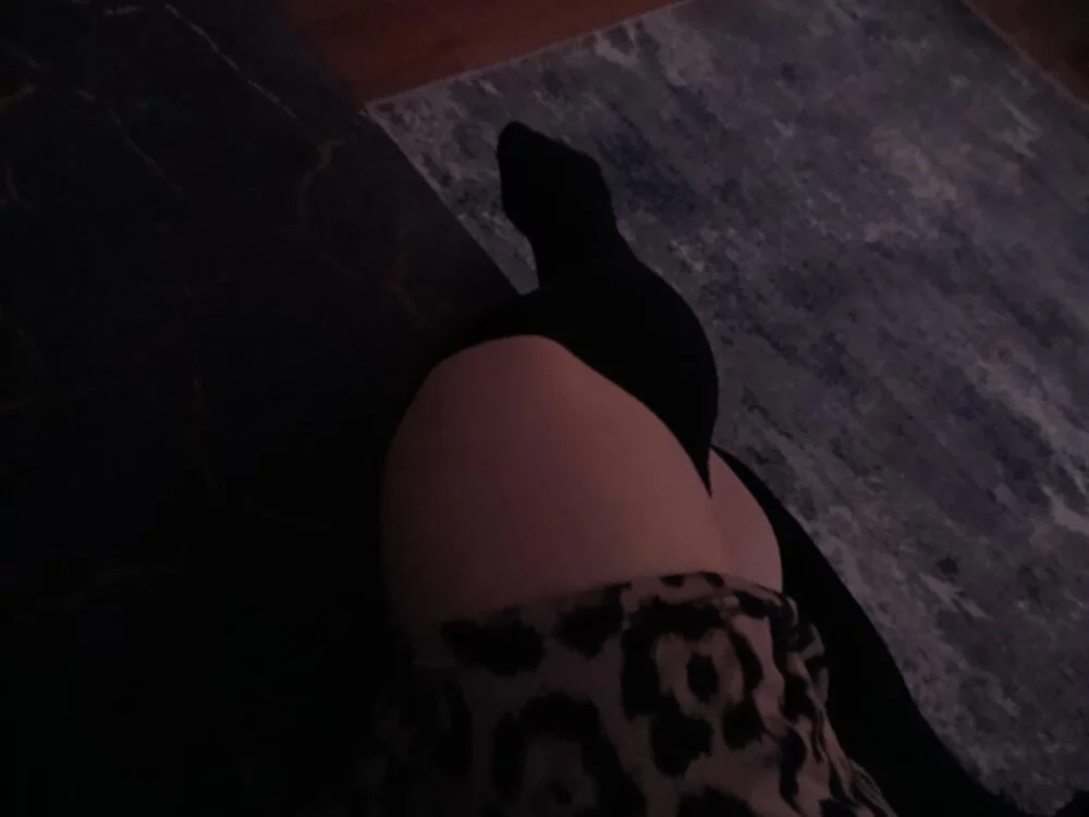 VredinaX Adlı Modelin Çevrimdışı XXX Sohbeti