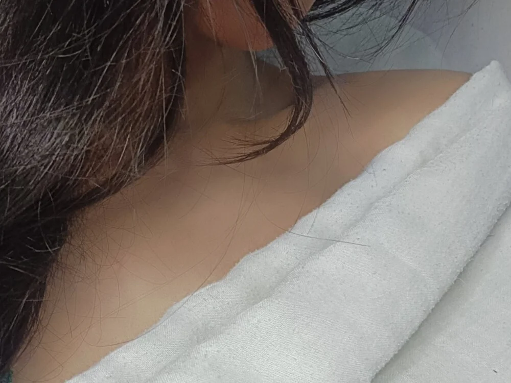 sexysia77 Offline XXX Chat