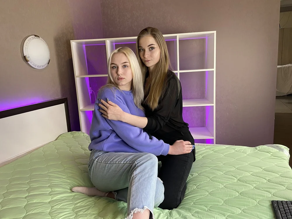 Linegrett's Offline Chat Room