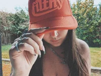 gia_nova's webcam live show