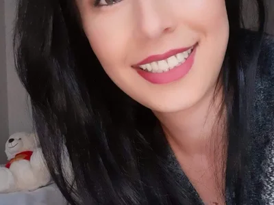 Emma_Hotkiss - Girl 