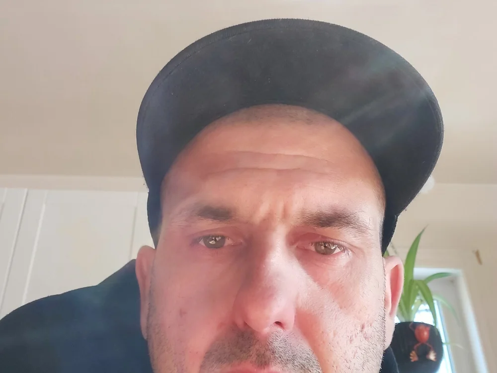 85Jesse's Offline Chat Room