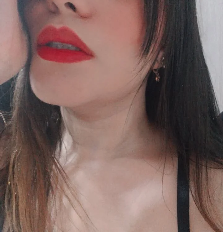 Saraa_puerta_ offline chatrum