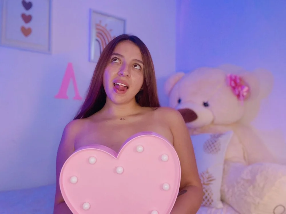 Camila_ec2 离线XXX聊天