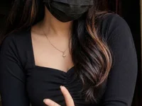 nehafuck1's webcam live show