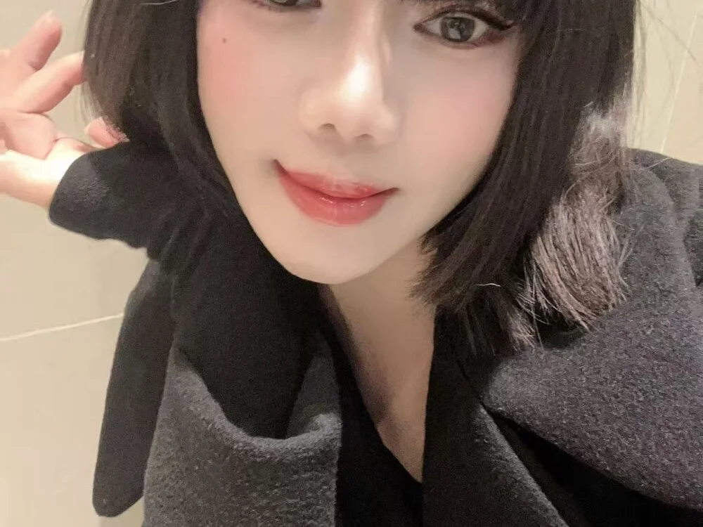 GIqi-'s Offline XXX Chat