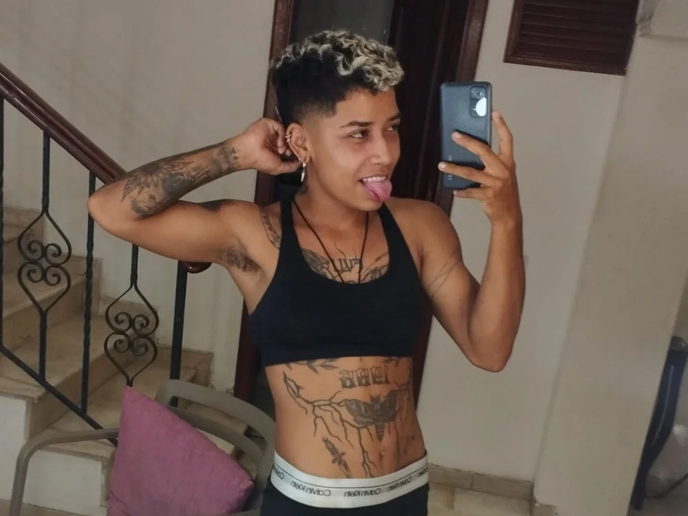 NOAH_KOTTAK offline chatrum