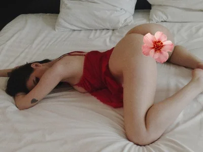 Mila-Naughty profile