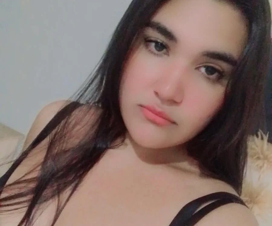 aria_rose5 Offline XXX-Chat