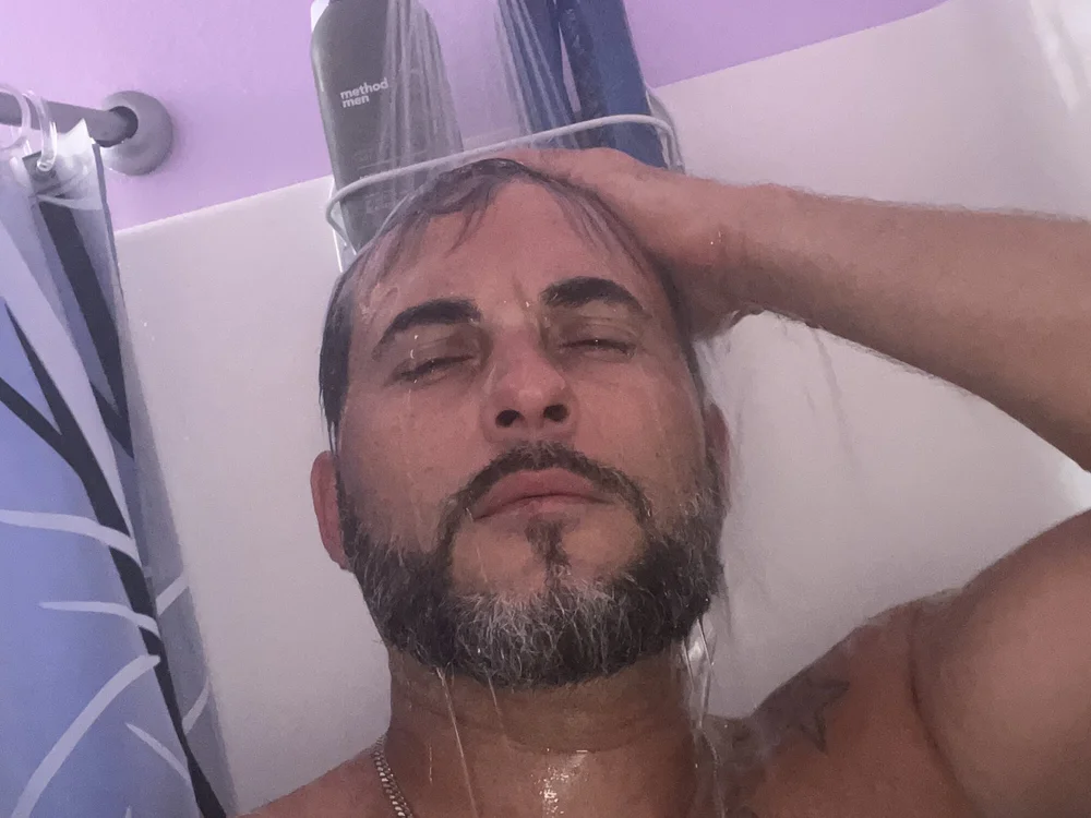 BenHangin69 offline chatrum