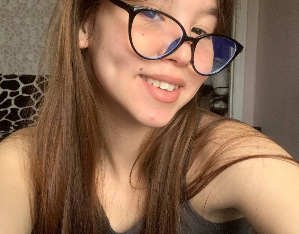 LynetteEllender's Offline Chat Room