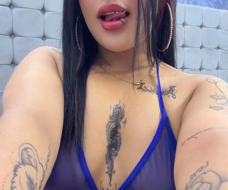 karol_kinky Obrolan XXX Offline