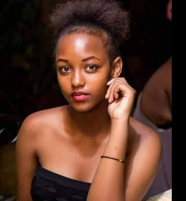 freak_naughty_slut's Offline XXX Chat