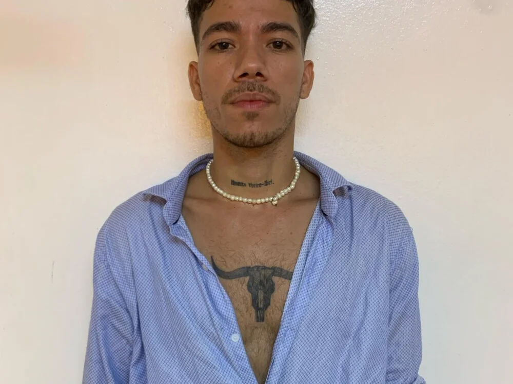 Offline XXX chat Milan_Jones_